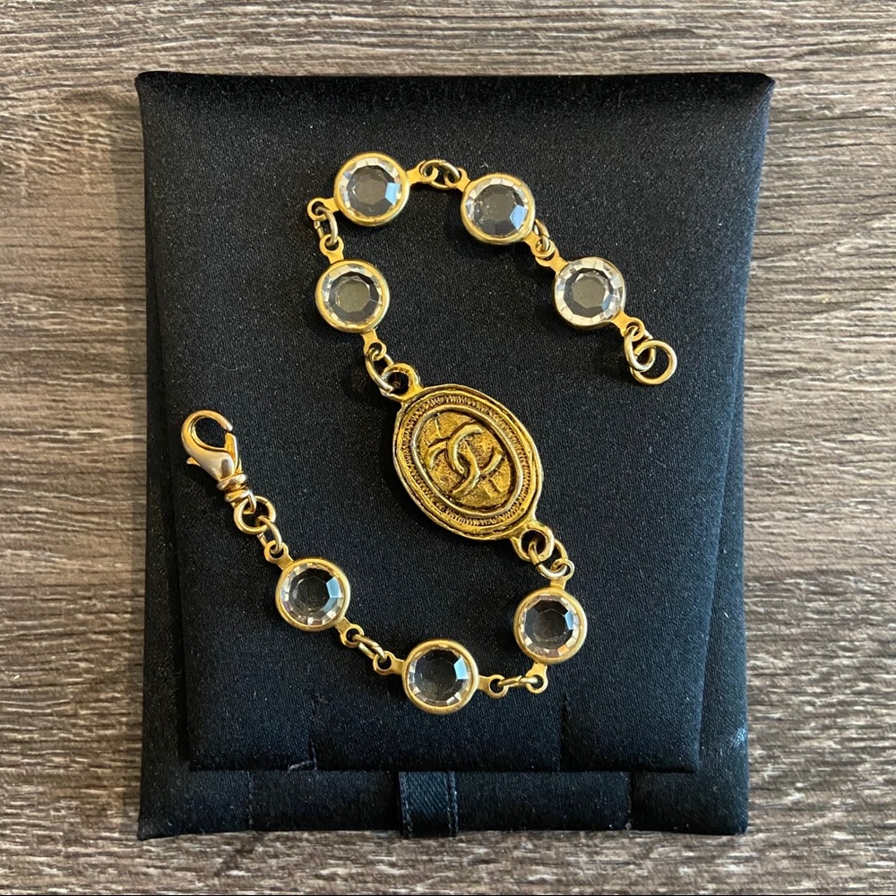 Old Soul Vintage Gold Chanel Charm Bracelet